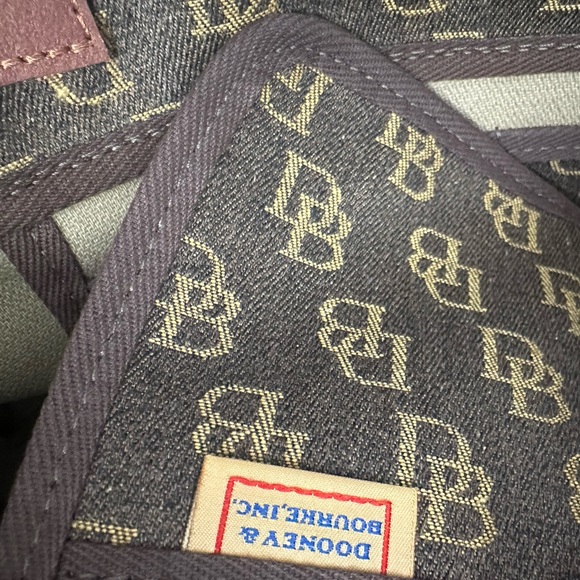 NWT Dooney & Bourke Brown Monogram Shoulder Bag - Picture 7 of 7